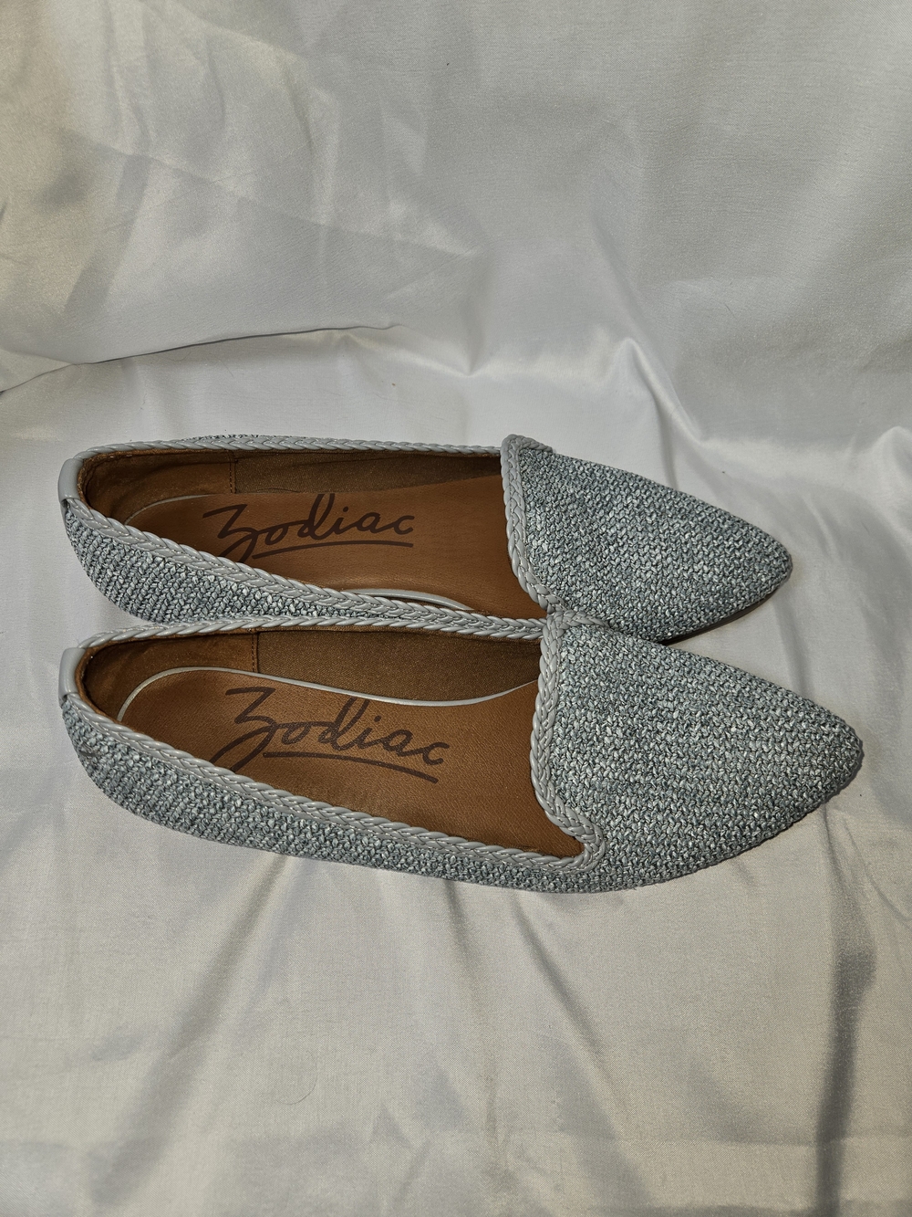 Zodiac Pointed Woven Slip-On Flats in Blue / Gray